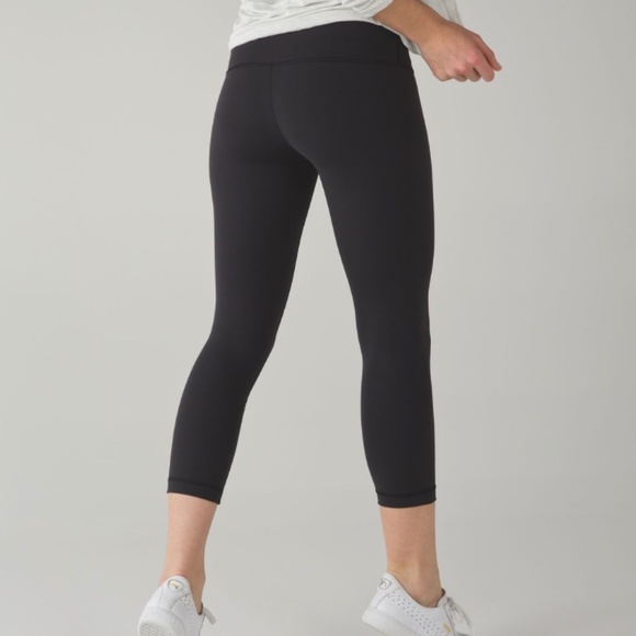Lululemon Wunder Under Crop 21" Hi-Rise (Size 2) - Picture 3 of 10